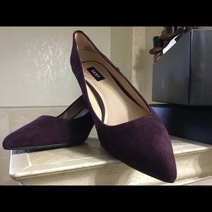 DKNY ELIE PUMP Purple Kid Suede Shoes Block Heels